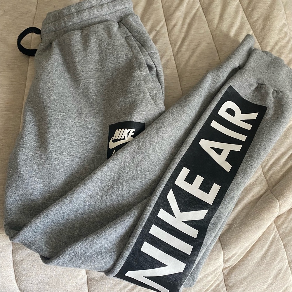 Nike joggers